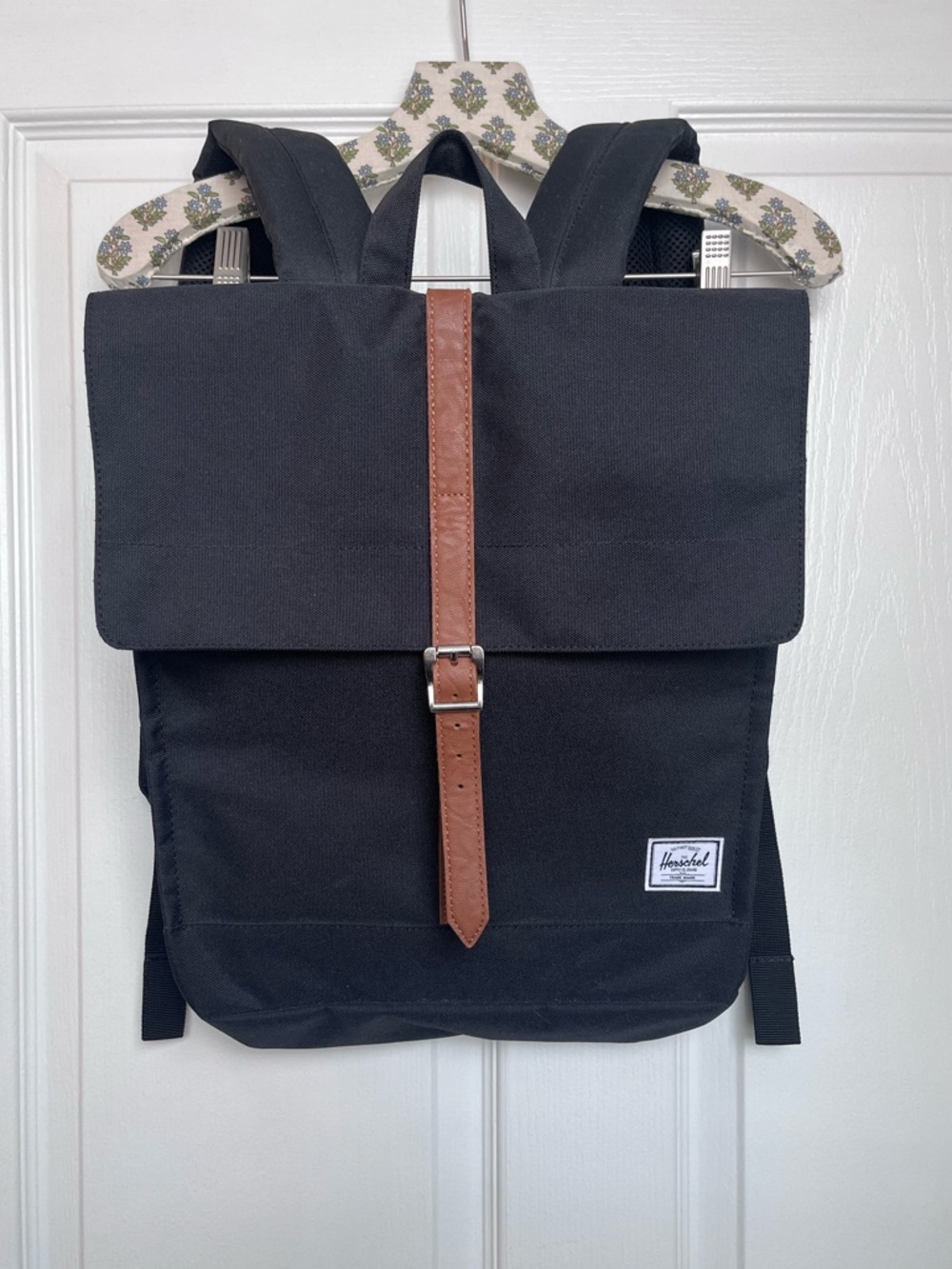 Herschel Supply Co. City Mid-Volume Backpack Black Tan 14L